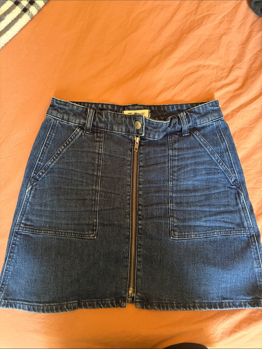 Madewell Denim Front-Zip A-Line Skirt in Dark Blue
